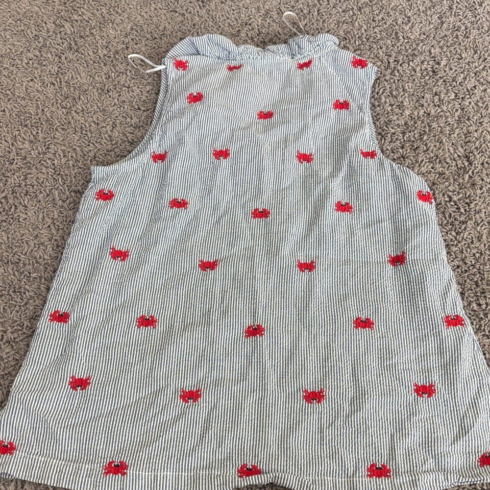 Crown and Ivy Sleeveless ruffle Tank with Red Crab Embroidery - Picture 3 of 4